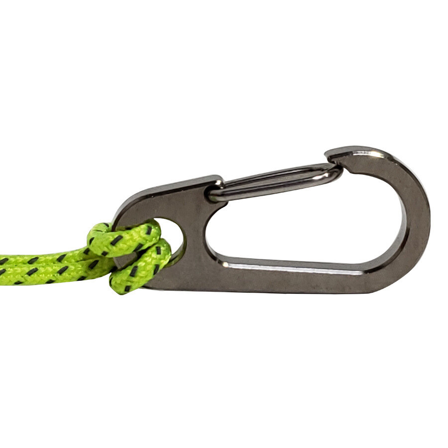 Clip with Green reflective cordage